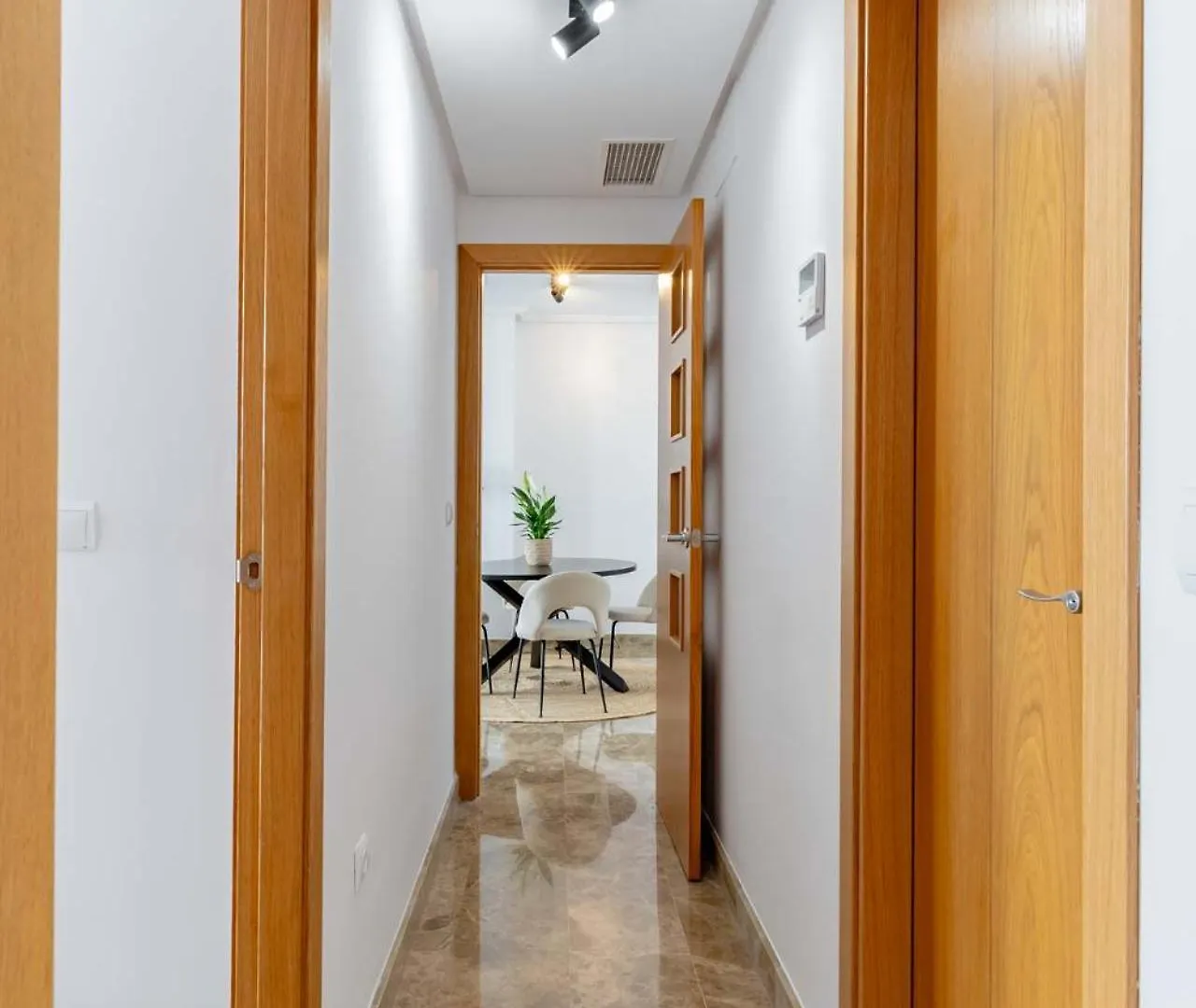 Charmant Appartement Met Groot Terras In Estepona 0*,  Spain