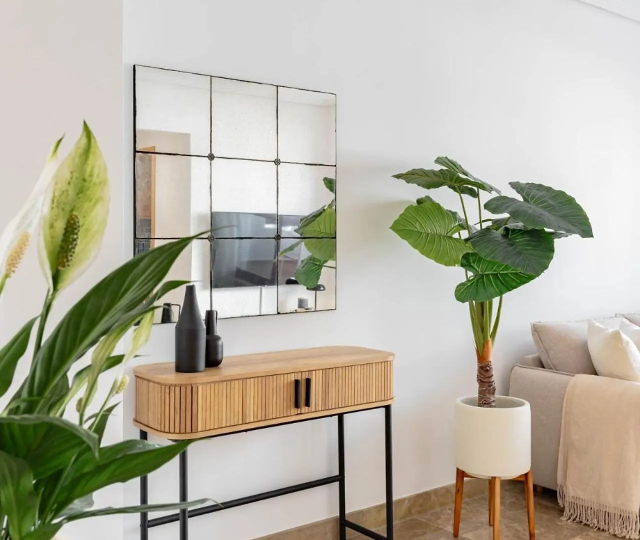 Charmant Appartement Met Groot Terras In Estepona Holiday home